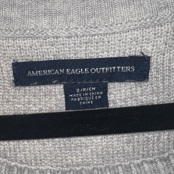 American Eagle Crew Neck Waffle Knit Top Long Sleeve Shirt Grey Size Small - Picture 7 of 8